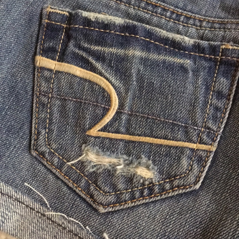AEO Shortie Shorts NWT Size 00 - Picture 6 of 8